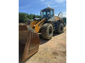 휠 로더 LIEBHERR L 550