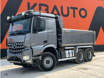 덤프트럭 MERCEDES-BENZ Arocs 2658