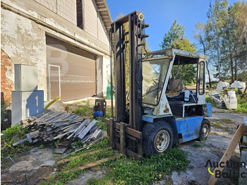 지게차 CATERPILLAR