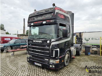 트랙터 유닛 SCANIA