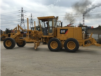 그레이더 CATERPILLAR 120H