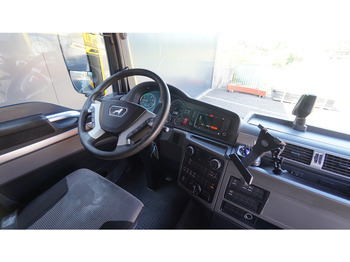 트랙터 유닛 MAN TGX 26.500 6X2 EURO 6 : 사진 5