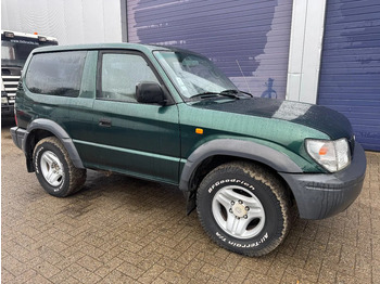 차량 TOYOTA Land Cruiser