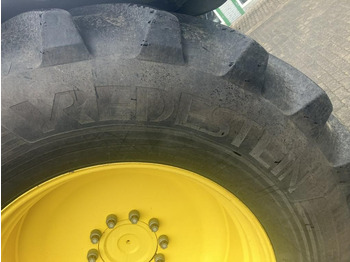 장궤형 트랙터 John Deere 6250R : 사진 5 장궤형 트랙터 John Deere 6250R : 사진 5