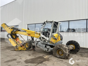 스파이더 굴착기 MENZI MUCK