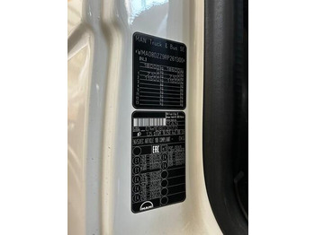 유조트럭 MAN TGM18.250 : 사진 4