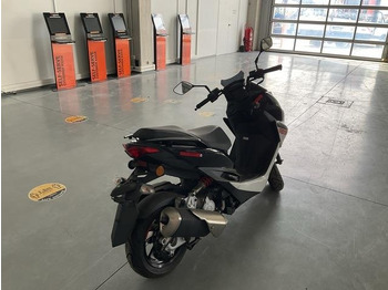 오토바이 Malaguti Mission : 사진 3 오토바이 Malaguti Mission : 사진 3