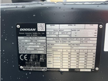 전기 지게차 Doosan B30X-7 PLUS : 사진 5
