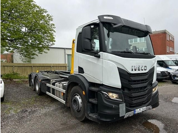 덤프트럭 IVECO X-WAY