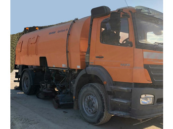 거리 청소 차량 BUCHER