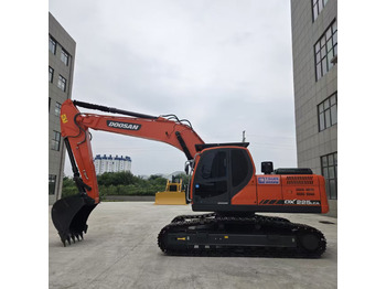 굴착기 DOOSAN DX225