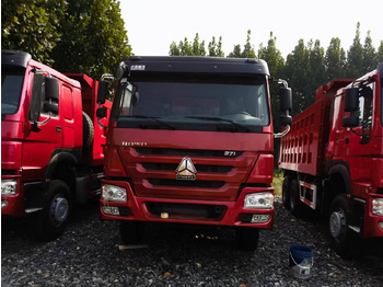 덤프트럭 SINOTRUK HOWO