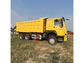 덤프트럭 SINOTRUK HOWO