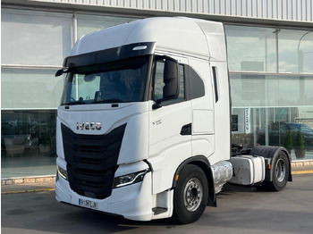 트랙터 유닛 IVECO