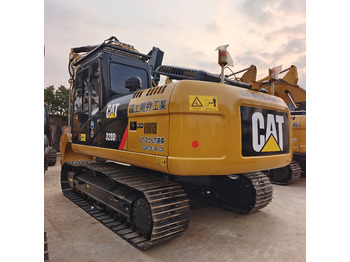 크롤러 굴삭기 CATERPILLAR 320D2