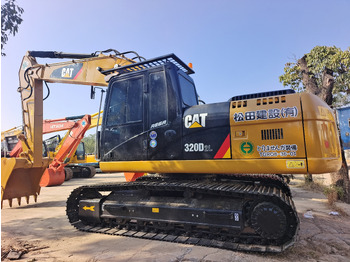 크롤러 굴삭기 CATERPILLAR 320D2