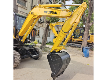 휠 굴삭기 HYUNDAI R 60W - 7 : 사진 2 휠 굴삭기 HYUNDAI R 60W - 7 : 사진 2