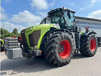 장궤형 트랙터 CLAAS Xerion 5000