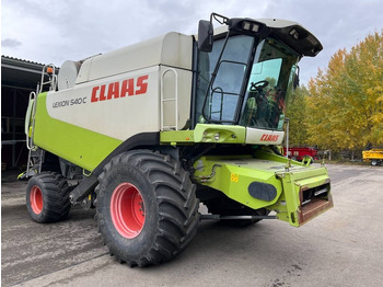 목초수확기 CLAAS Lexion 540