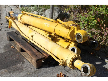 유압 실린더 건설기계 용 Komatsu PC 240 : 사진 4 유압 실린더 건설기계 용 Komatsu PC 240 : 사진 4