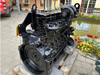 엔진 KOMATSU
