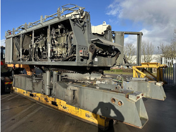 크롤러 크레인 LIEBHERR LR 1160