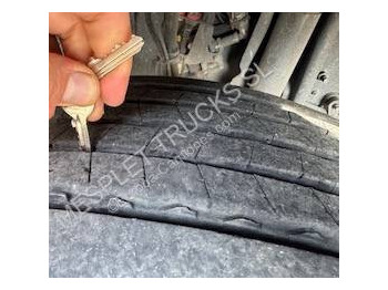 드롭사이드/ 플랫베드 트럭 Renault C-Series 460 : 사진 3