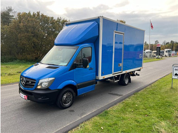 박스 트럭 MERCEDES-BENZ Sprinter 516