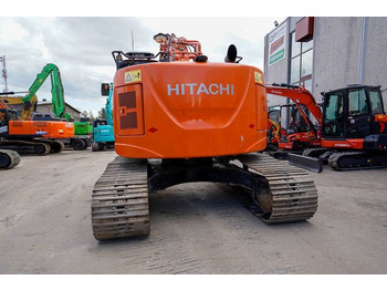 크롤러 굴삭기 Hitachi ZX225USLC-5B MARTTIINILLA : 사진 4