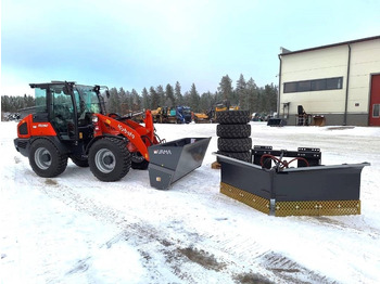 휠 로더 KUBOTA R090