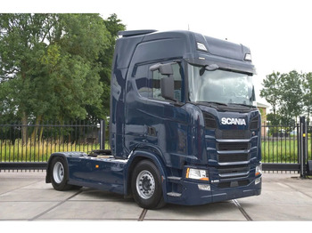 트랙터 유닛 SCANIA S 450