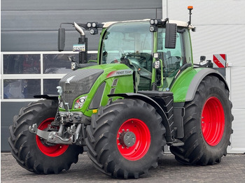 장궤형 트랙터 FENDT 724 Vario