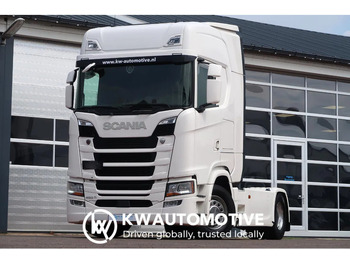 트랙터 유닛 SCANIA S 450