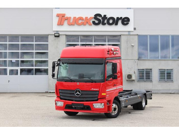 캡 새시 트럭 MERCEDES-BENZ Atego 1223