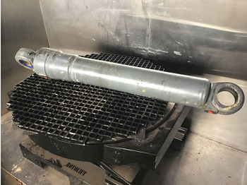 유압 실린더 LIEBHERR