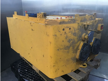 유압 탱크 LIEBHERR