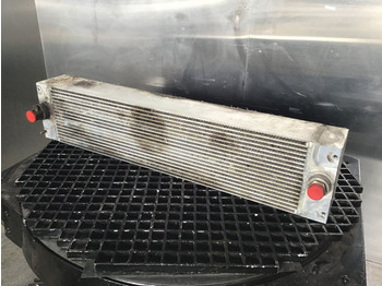 오일 쿨러 LIEBHERR