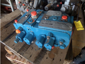 실린더 블록 LIEBHERR