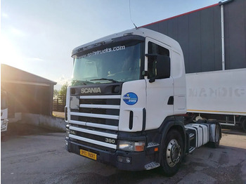 트랙터 유닛 SCANIA P114