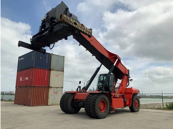 리치 스태커 HYSTER