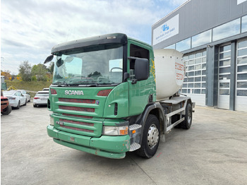 콘크리트 믹서 트럭 SCANIA P