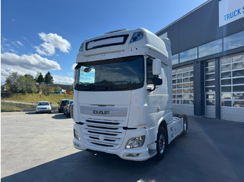 트랙터 유닛 DAF XF 460
