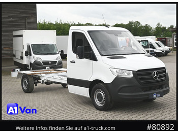 캡 새시 트럭 MERCEDES-BENZ Sprinter 317