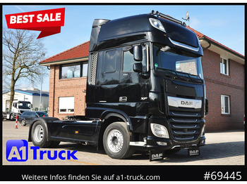 트랙터 유닛 DAF XF 530