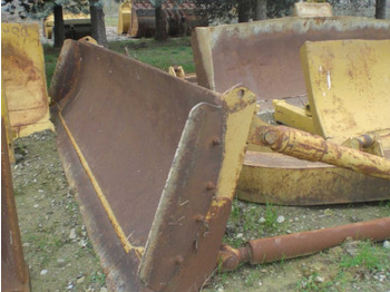 블레이드 CATERPILLAR