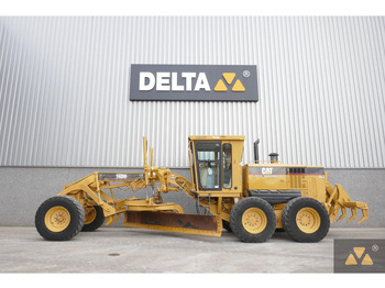 그레이더 CATERPILLAR 140H