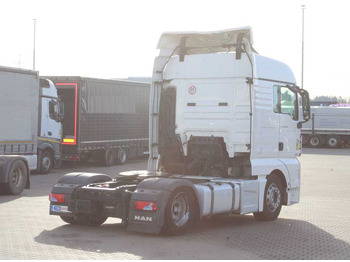 트랙터 유닛 MAN TGX 18.500, LOWDECK, NAVIGATION, RETARDER, EURO 6 : 사진 4 트랙터 유닛 MAN TGX 18.500, LOWDECK, NAVIGATION, RETARDER, EURO 6 : 사진 4