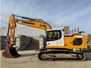 크롤러 굴삭기 LIEBHERR R 922