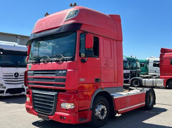 트랙터 유닛 DAF XF 105 460