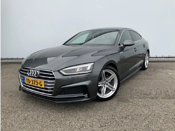 해치백 AUDI